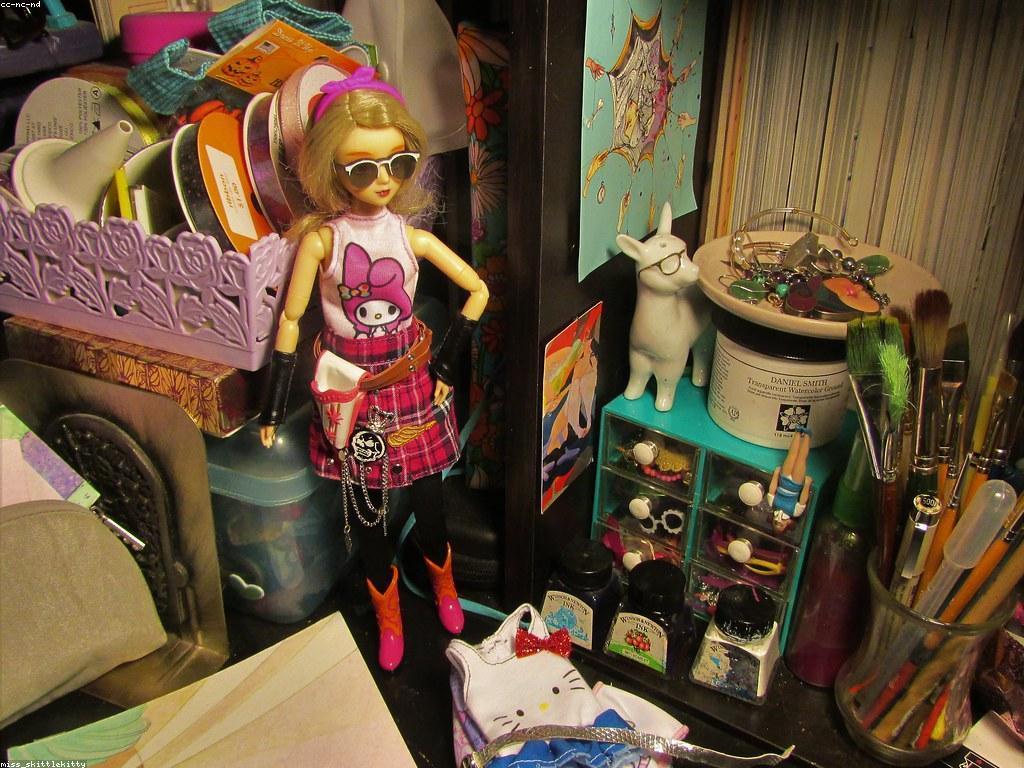 គំនិតសកម្មភាពលេងនៅក្នុងបន្ទប់ទទួលភ្ញៀវ